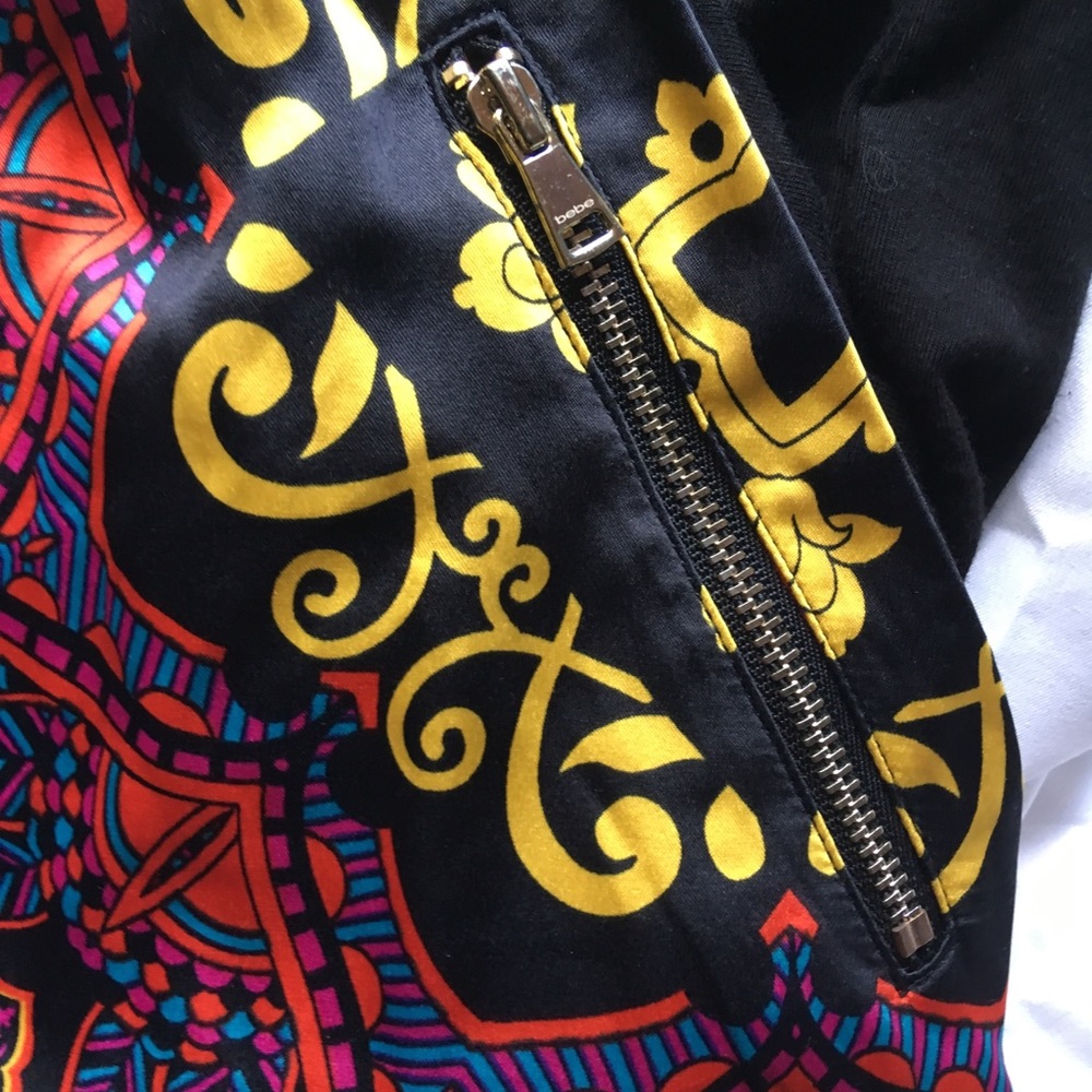 Joggers - Picture 2 of 4
